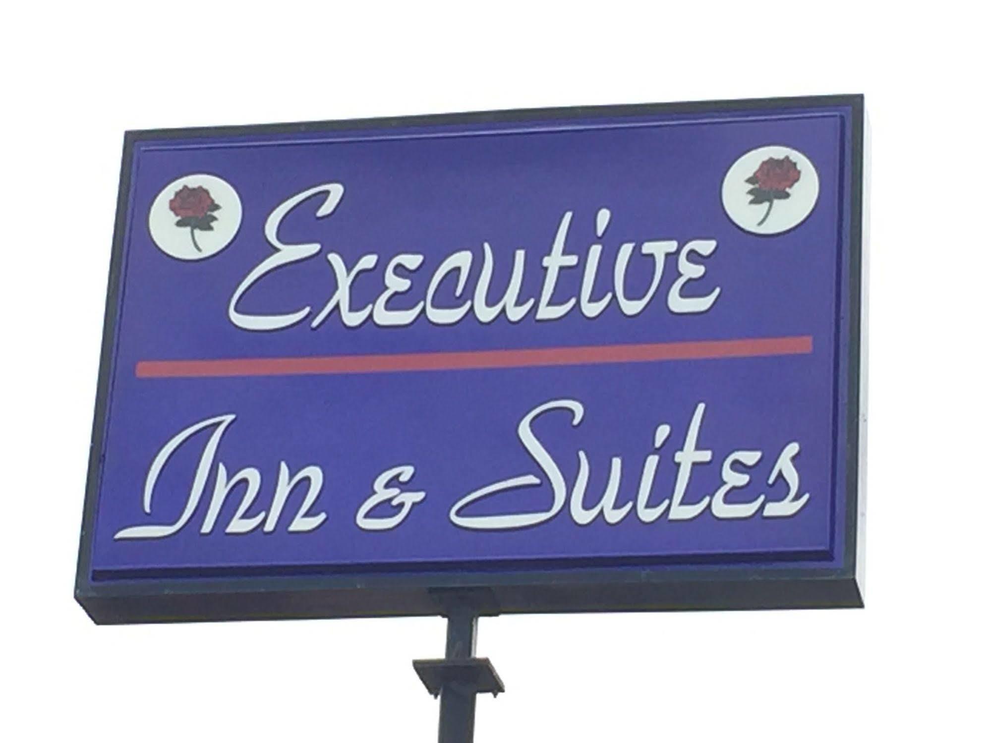 Executive Inn And Suites Dyersburg Exterior foto
